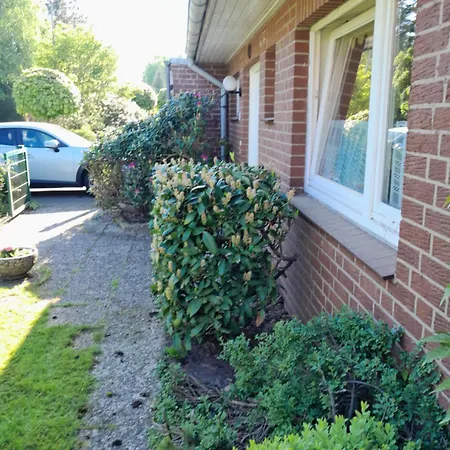 Δωμάτια σε οικογενειακή κατοικία Wellness Oase Sterne Luxus Heidesonne